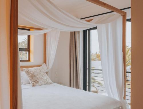 Calm Blouberg Beach Apt Gated & Lift Access