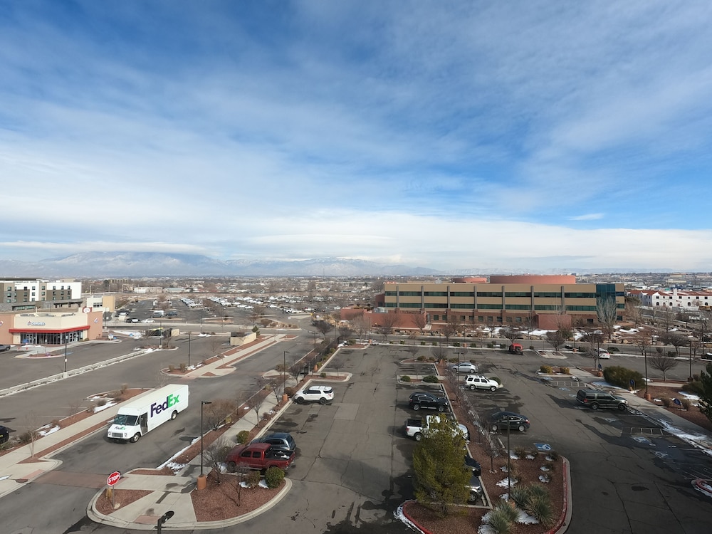 Holiday Inn Express & Suites Albuquerque Historic Old Town by IHG - photo 28