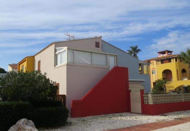 Bel Appartement 4 Ou 5 Pers 150 M de la Plage 5cl64 — 4-Star Luxury Hotel in Le Barcares, France