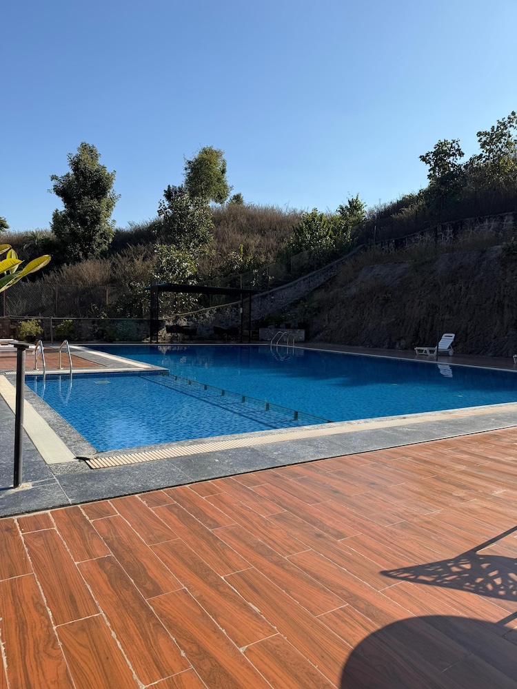 Hotel Anan Palace in Abu Road, India