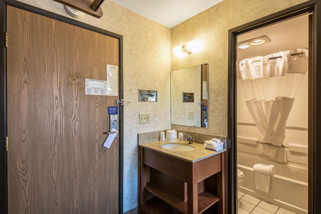 Motel 6 Eau Claire WI - photo 24
