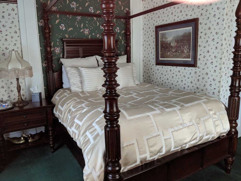 Allegiance Bed and Breakfast - photo 5