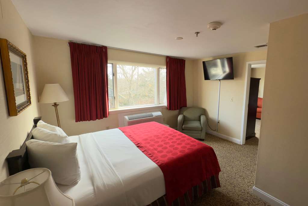 Ramada by Wyndham Seekonk Providence Area - photo 15