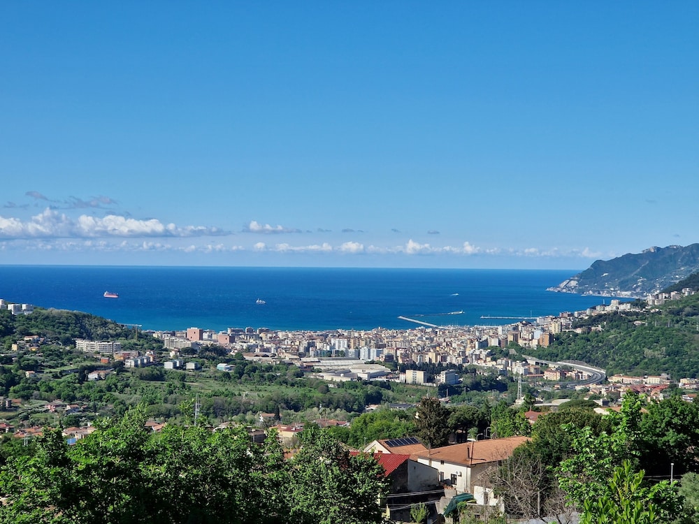 Villa Esmeralda — 4-Star Luxury Hotel in Salerno, Italy