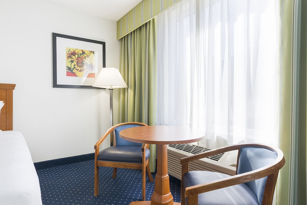 Thousand Hills Resort Hotel - photo 16
