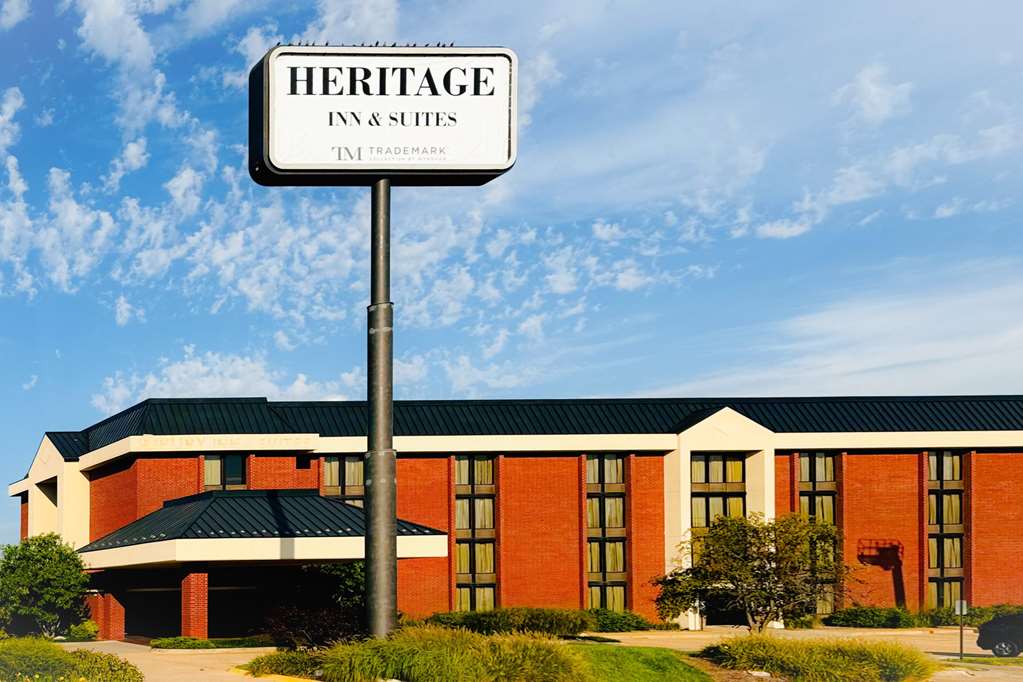 Heritage Inn & Suites St. Louis Fenton Trademark by Wyndham - photo 4