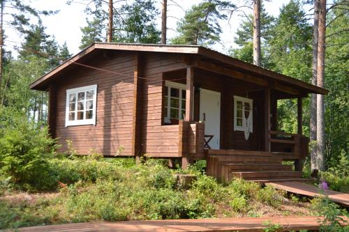 Villa Tuomarniemi — 4-Star Luxury Hotel in Outokumpu, Finland