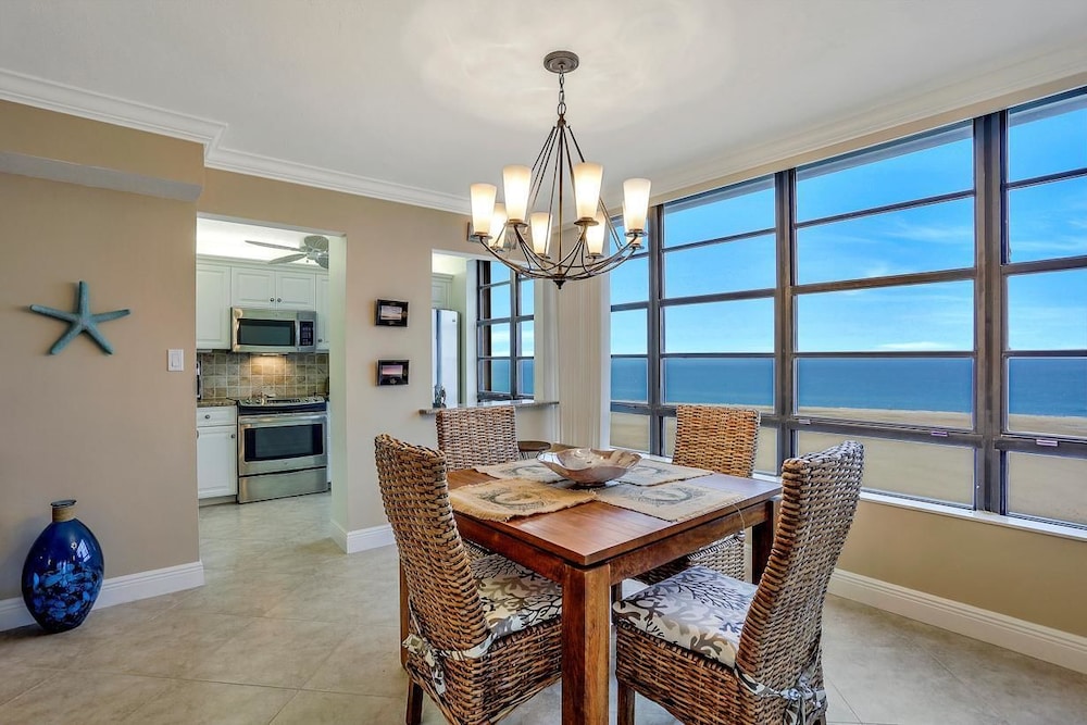 South Seas Tower 1 1212 - photo 10