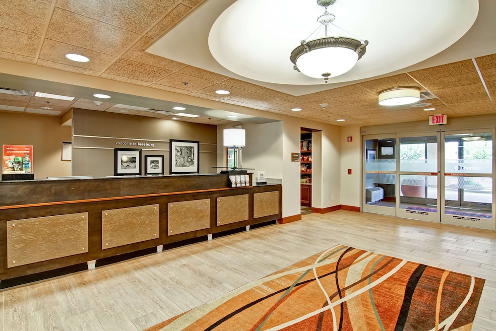 Hampton Inn & Suites Leesburg - photo 3