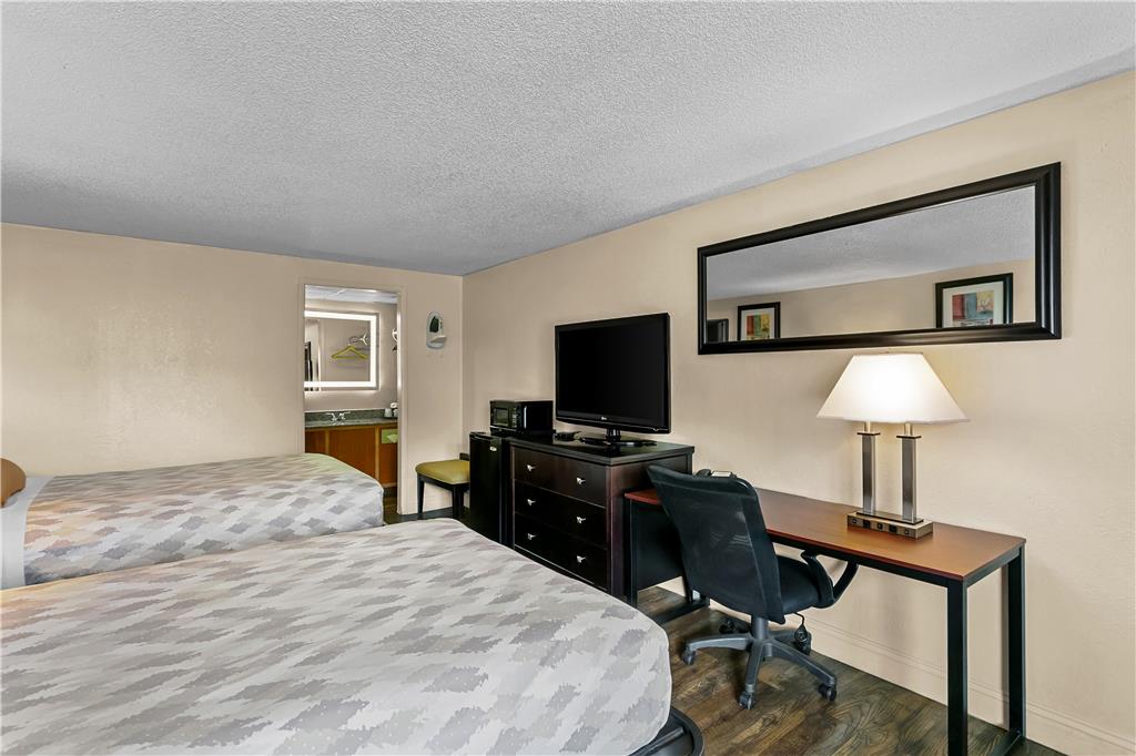 Americas Best Value Inn Martinsburg - photo 8