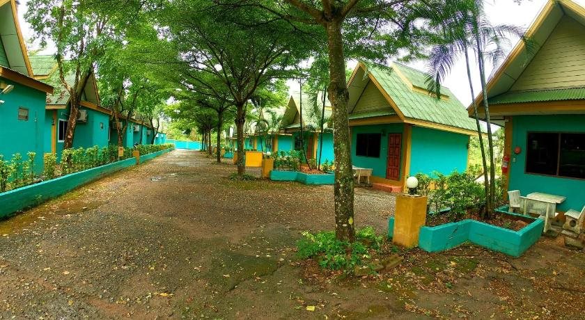 Somjainuk Resort 1 in Si Racha, Thailand