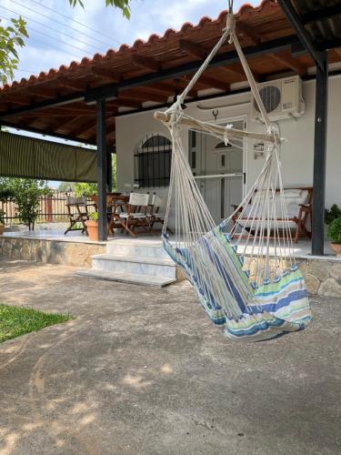 G&S Beach House — 4-Star Luxury Hotel in Nea Flogita, Greece