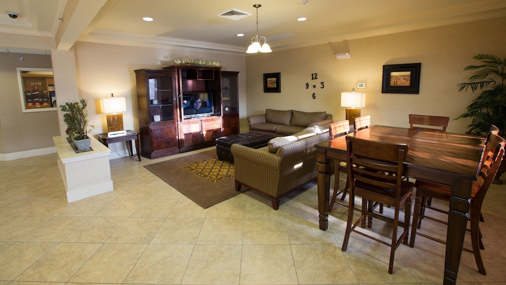 Candlewood Suites Springfield by IHG - photo 30