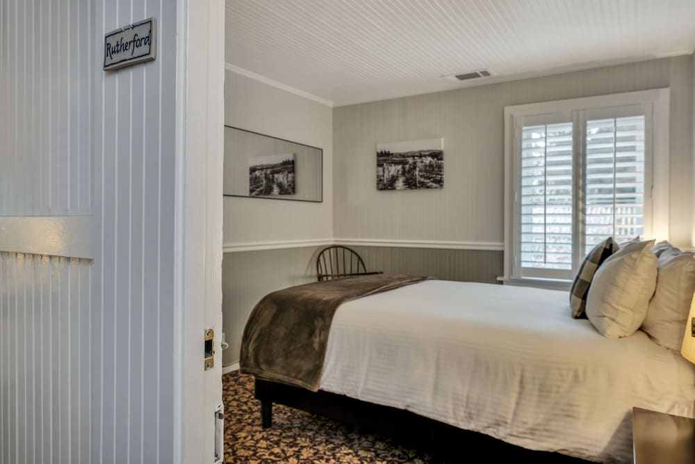 Calistoga Wine Way Inn - photo 54