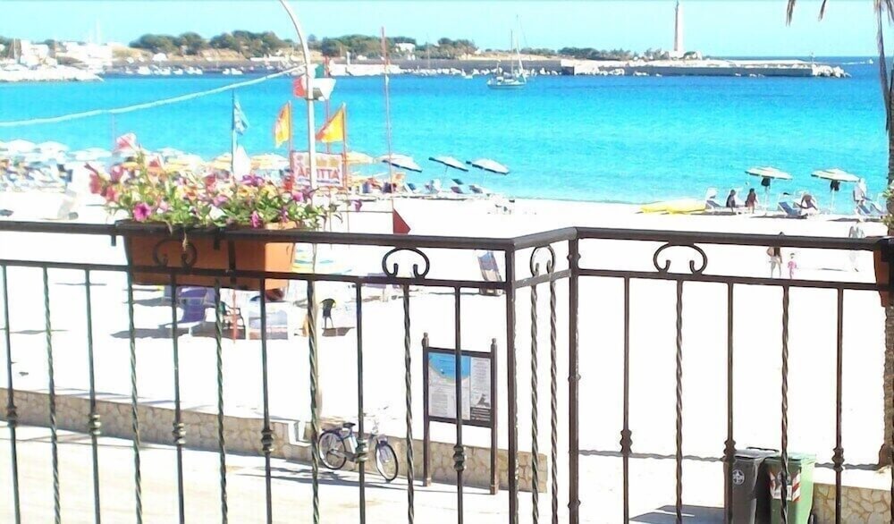 Riviera - last minute hotel in San Vito Lo Capo