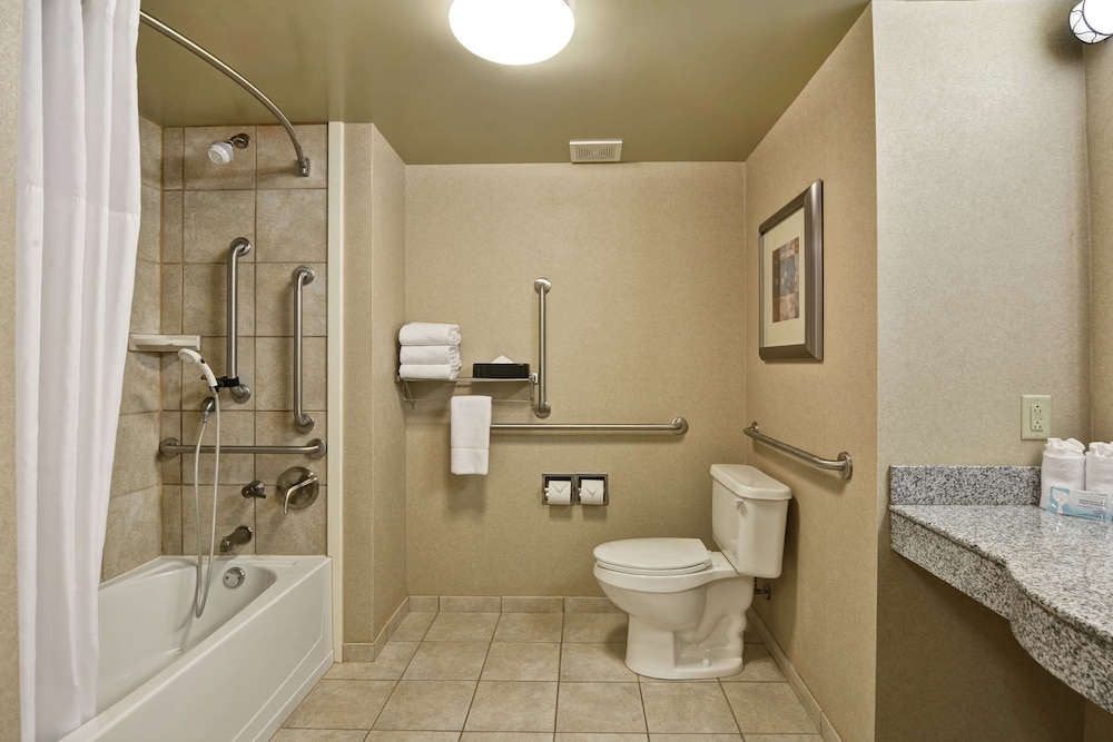 Hampton Inn Sayre - photo 20