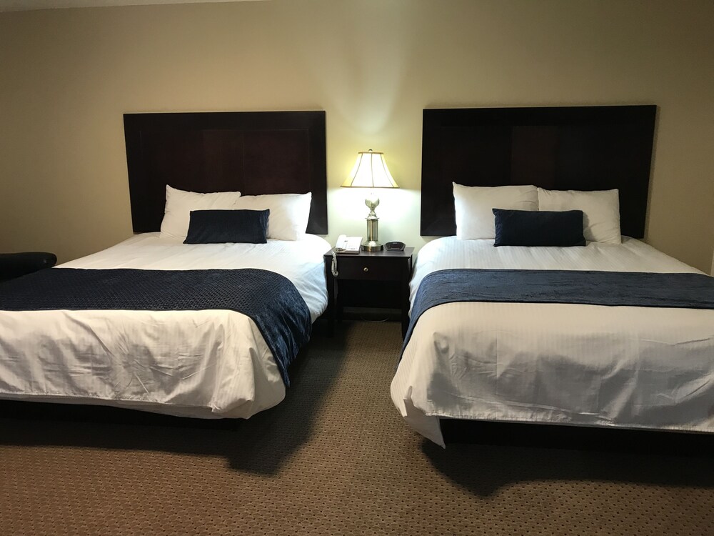 Brentwood Motor Inn - photo 13