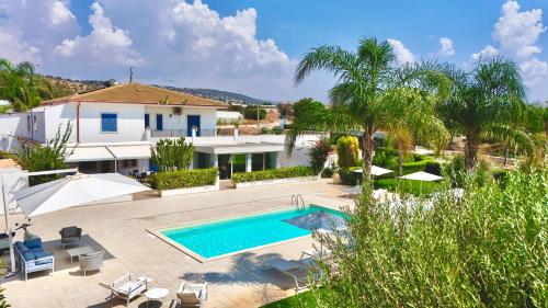 Terraforte Luxury Sicilian Villa — 4-Star Luxury Hotel in Ragusa, Italy