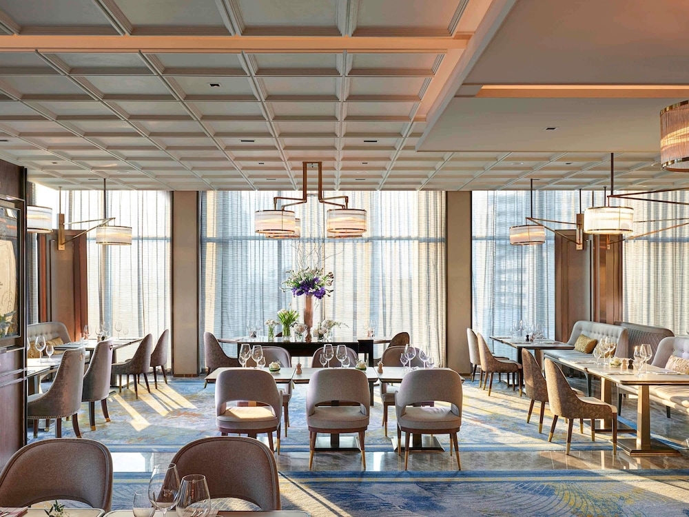 מזון ומשקאות