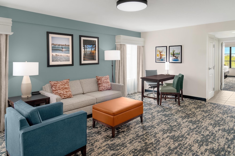 Embassy Suites by Hilton Fort Myers Estero - photo 15