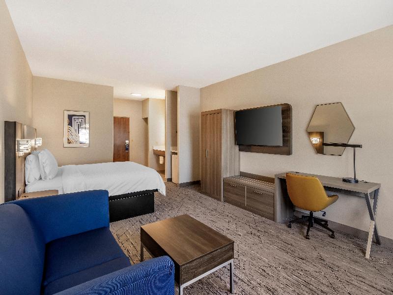 Holiday Inn Express Fallon by IHG - photo 30