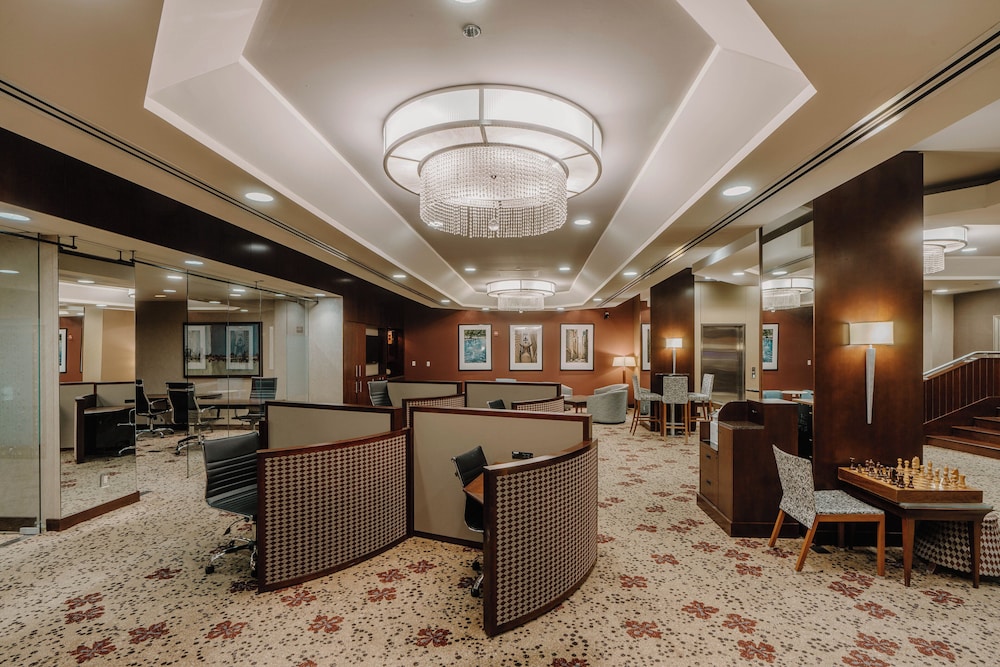 Central Loop Hotel - photo 42