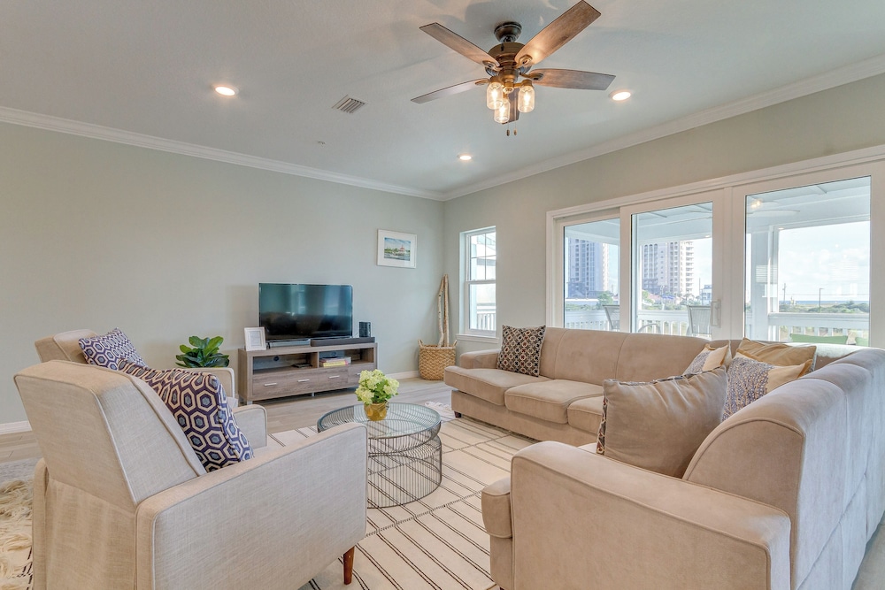 Perdido Key Resort Home w Bikes & Beach Shuttle - photo 16