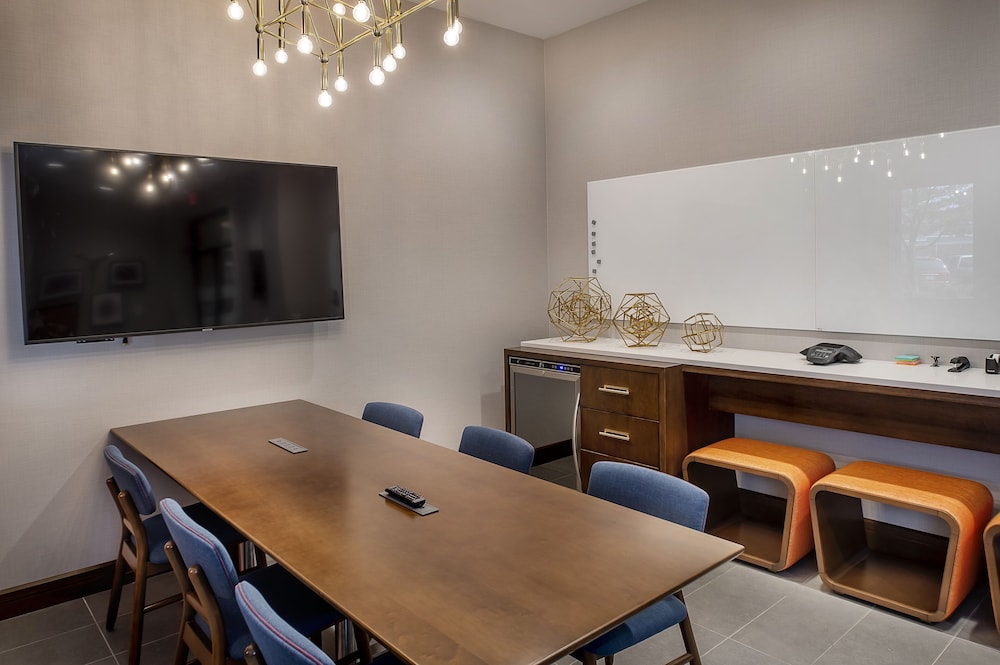 Crowne Plaza St. Louis Airport by IHG - photo 159