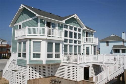 4000 Fragile Magic in Kitty Hawk, United States