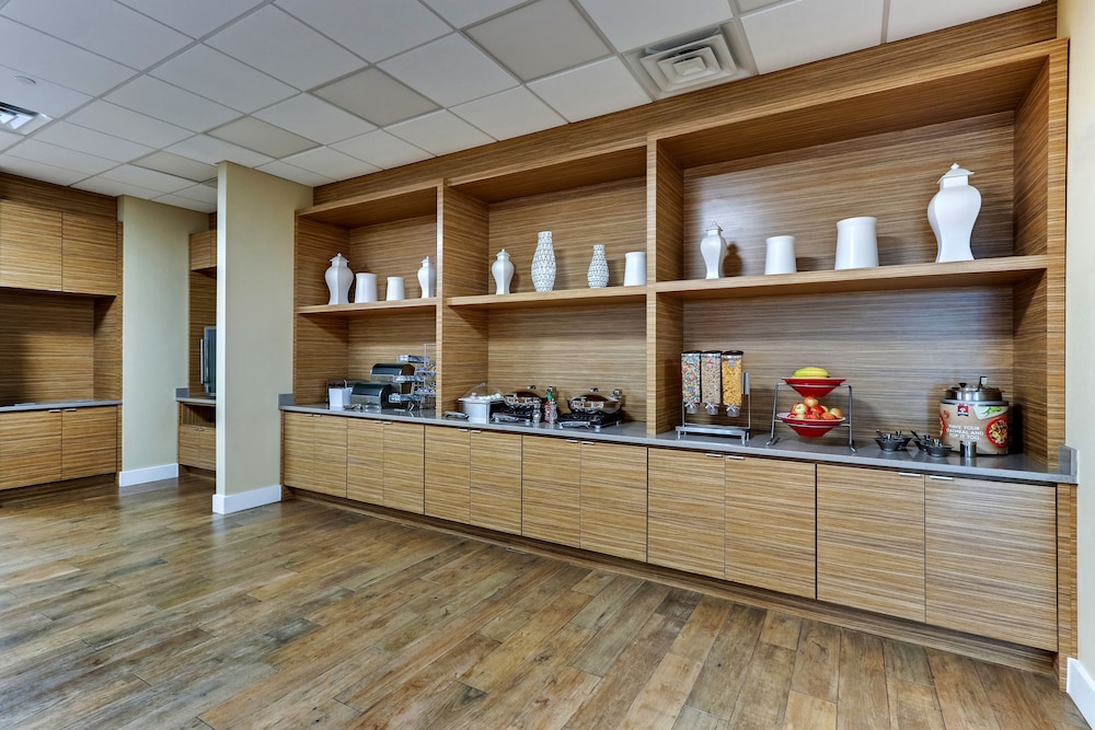 TownePlace Suites by Marriott Houston Northwest Beltway 8 - photo 52