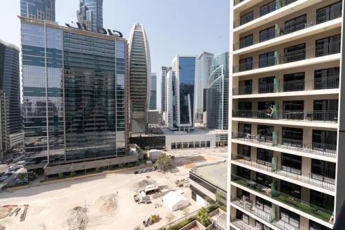 Coastal Bay 1 Bedroom — 4-Star Luxury Hotel in Dubai, United Arab Emirates