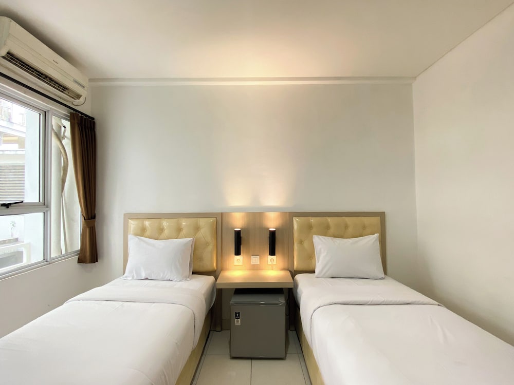 Cozy Stay Studio Elvis Tower Apartment in Cikarang, Indonesia