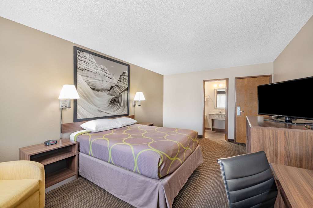 Super 8 by Wyndham Richfield UT - photo 27