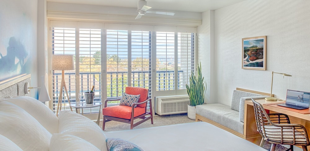 Portola Hotel & Spa at Monterey Bay - photo 14