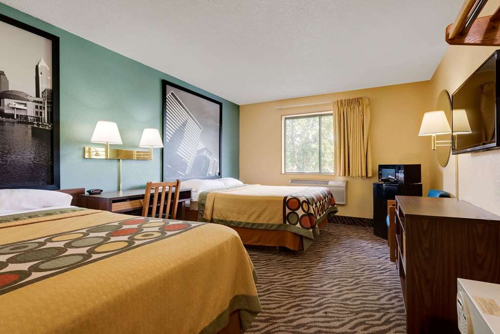 Super 8 by Wyndham Mentor Cleveland Area - photo 10