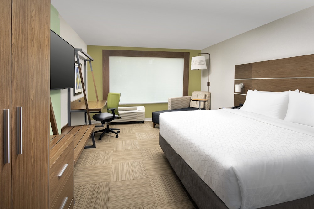 Holiday Inn Express and Suites North Brunswick by IHG - photo 11