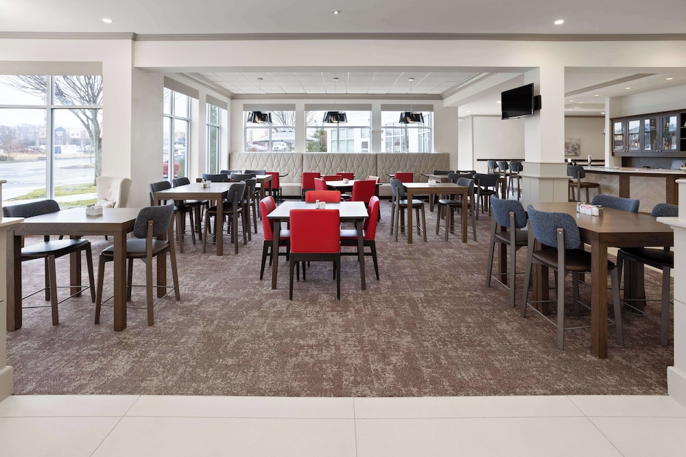 Hilton Garden Inn Milford - photo 29