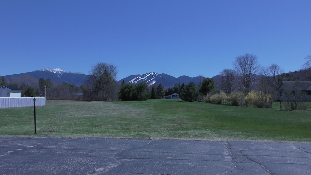 Gale River Motel - photo 60