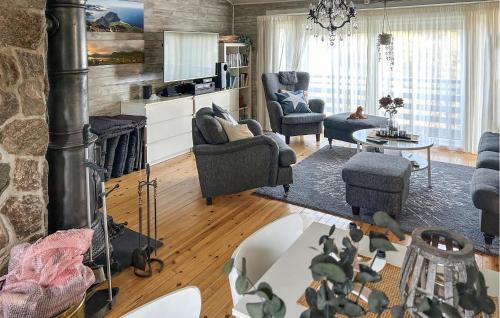 2 Bedroom Cozy Home In Sandnes — Sandnes — photo 4