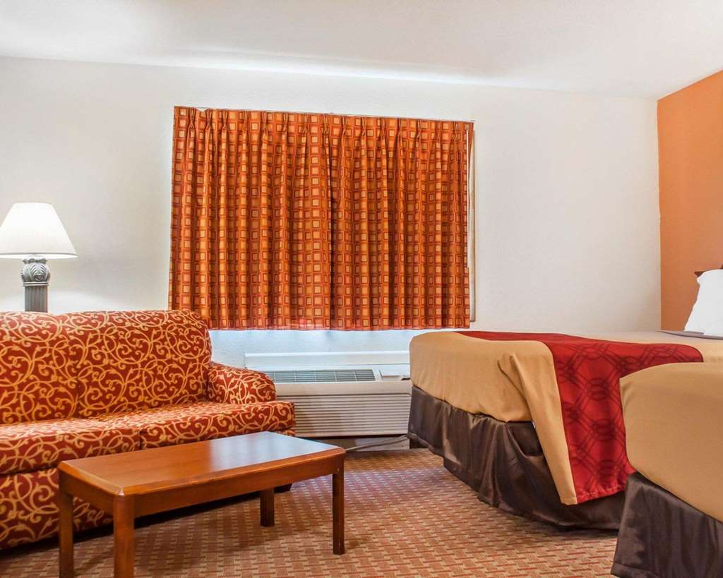 Econo Lodge Cuba I 86 - photo 16