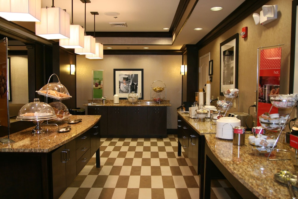 Hampton Inn New Albany - photo 57