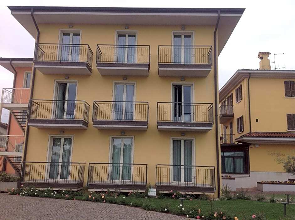 Hotel Panineria Colombera Rossa in Brescia, Italy