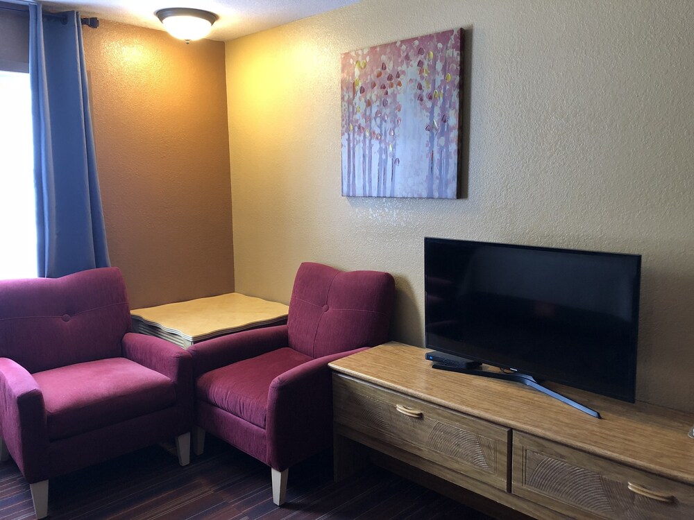 Adoba Hotel Naubinway - photo 13