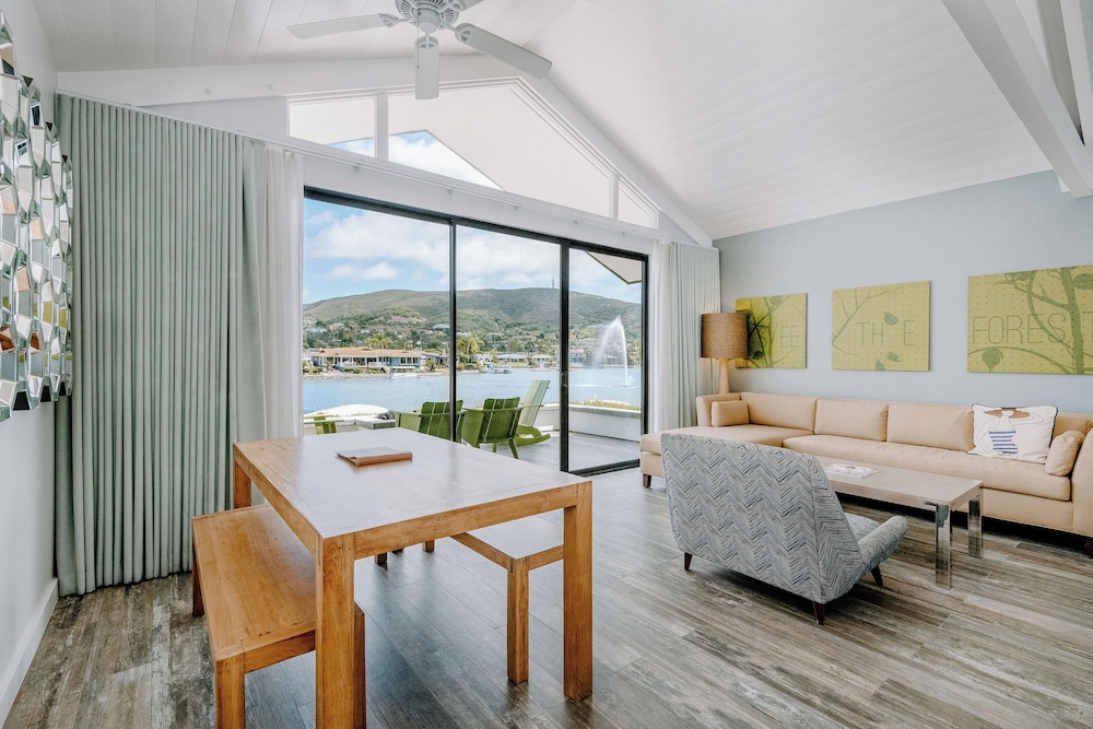 Lakehouse Resort - photo 20
