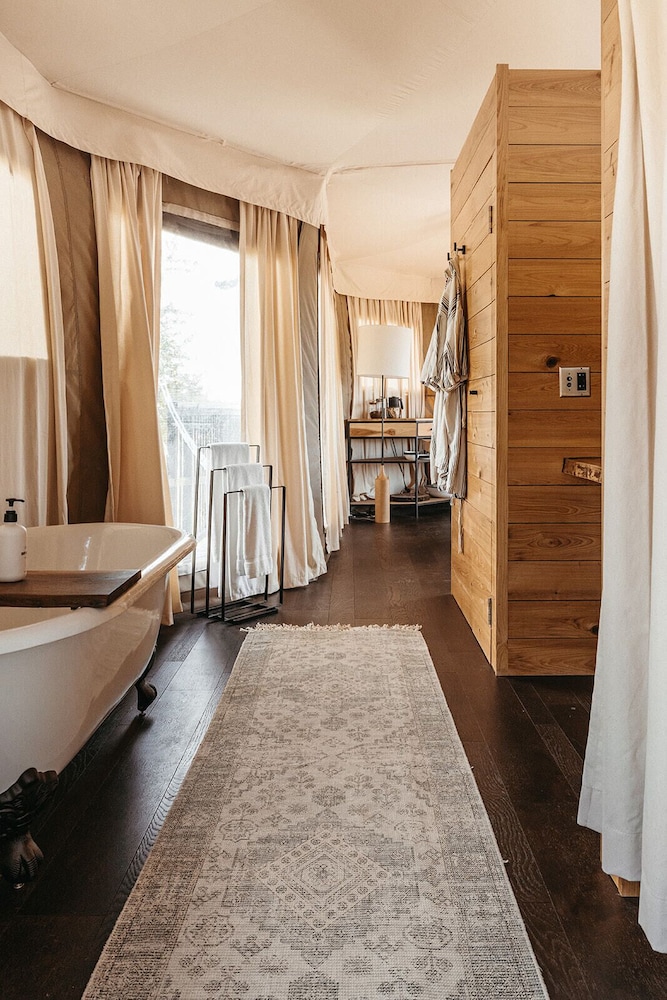 Walden Retreats - photo 18