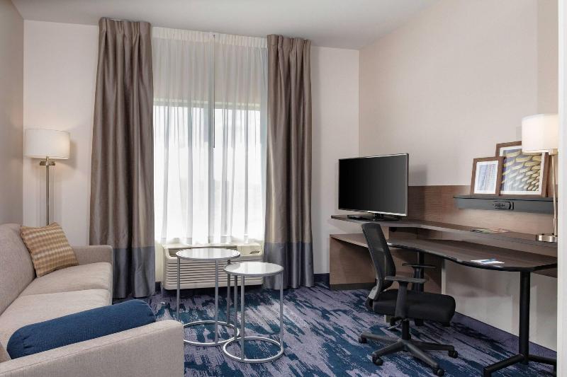 Fairfield Inn & Suites by Marriott Charlotte Pineville - photo 58