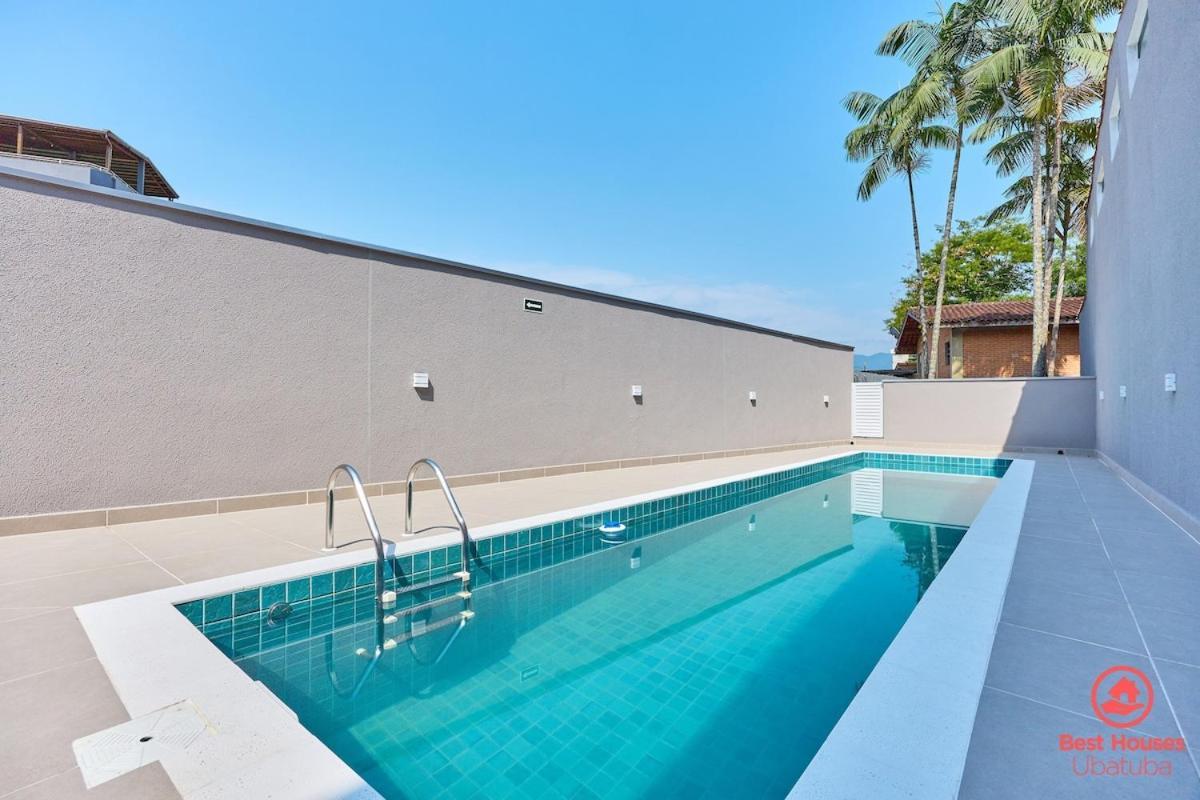 BH11: 1 Quadra d Praia Ar Churrasqueira Piscina — 4-Star Luxury Hotel in Ubatuba, Brasil