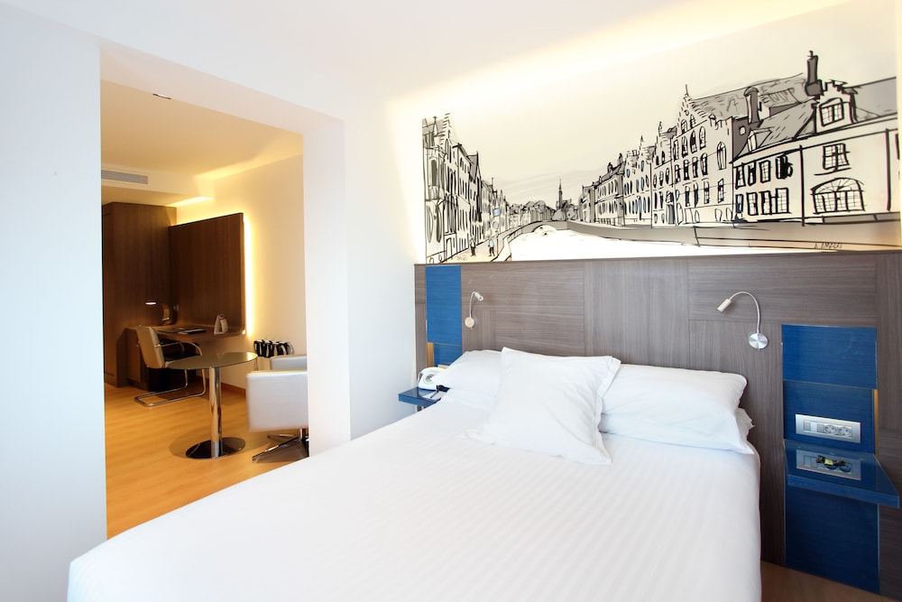 Eurostars Blue Coruña — A Coruna — photo 4