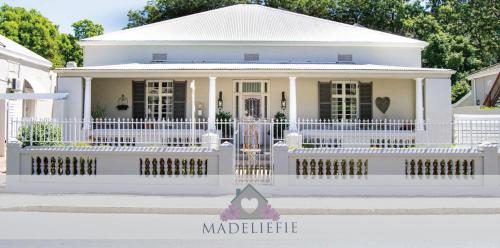 Madeliefie Guest Accommodation — 4-Star Luxury Hotel in Paarl, South Africa
