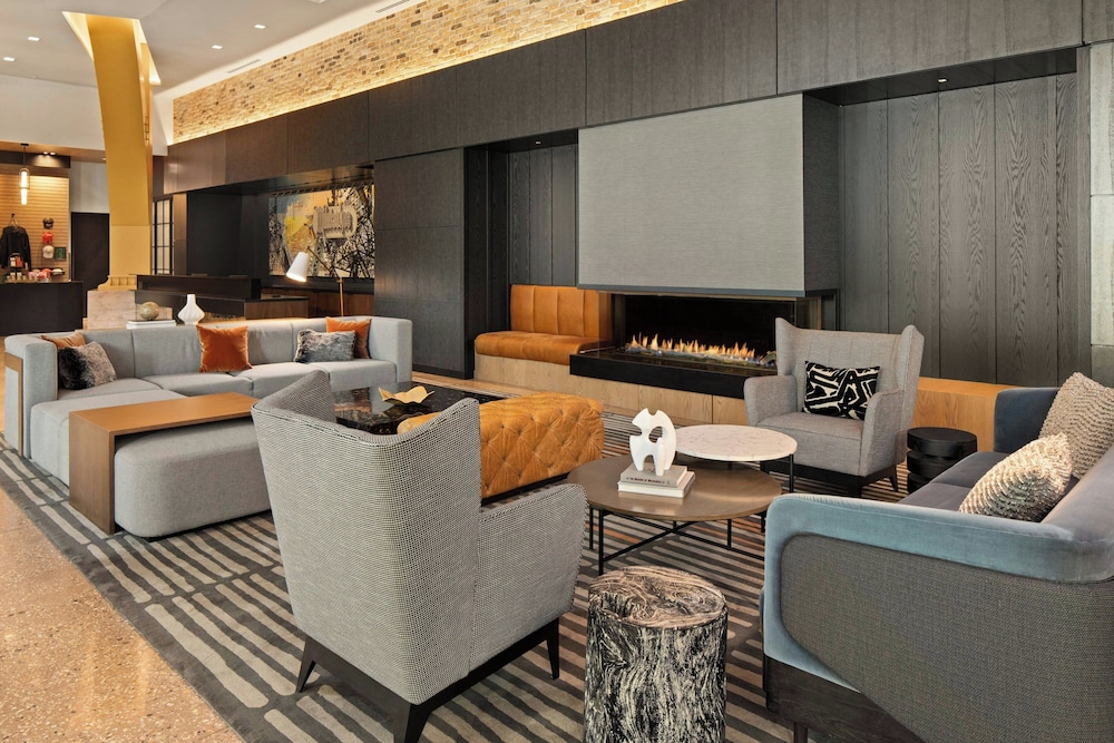 The Trade Autograph Collection - photo 3